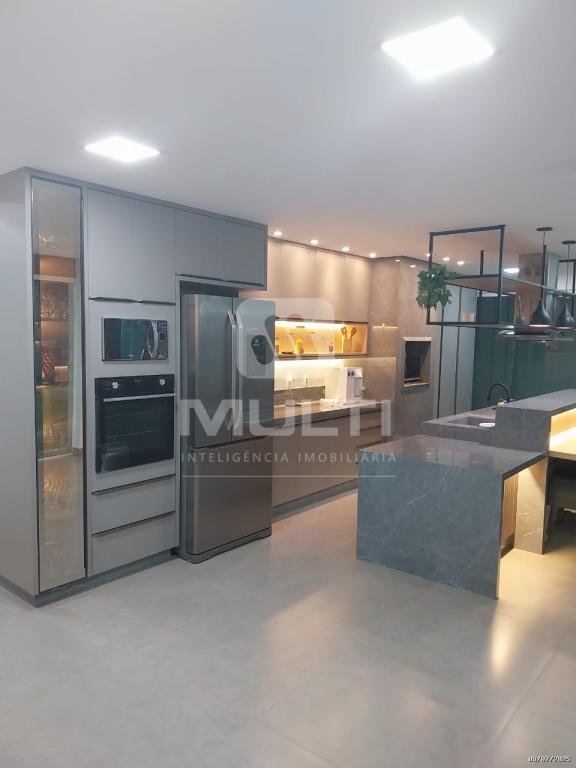 Casa, 4 quartos, 200 m² - Foto 11