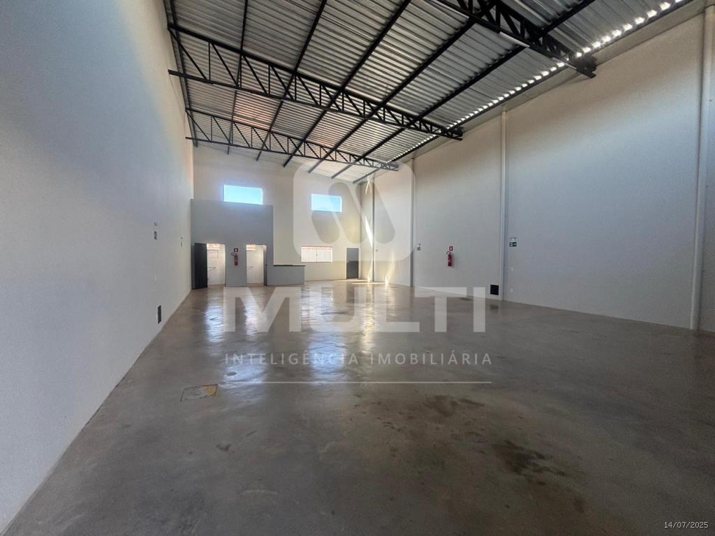 Casa, 1 quarto, 180 m² - Foto 2