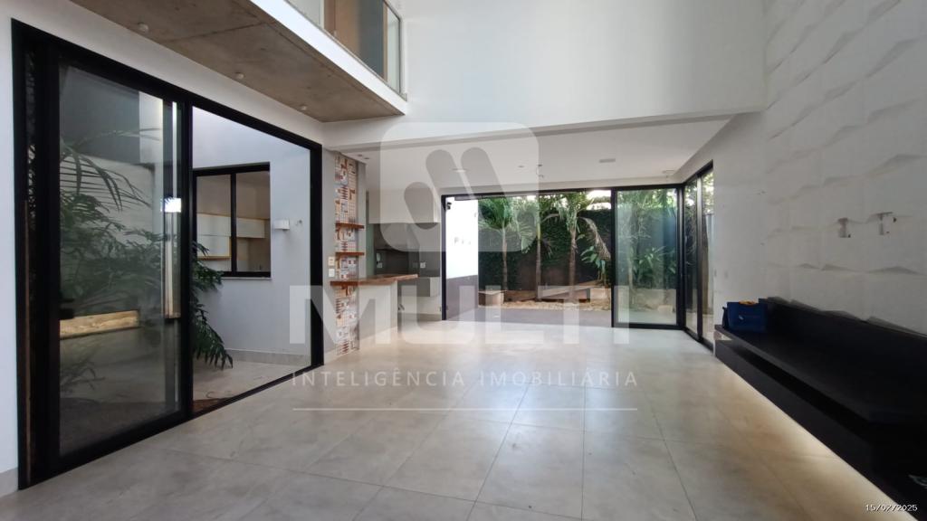 Casa, 3 quartos, 210 m² - Foto 3