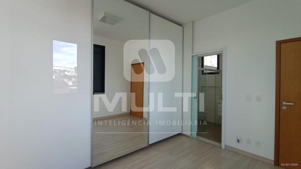 Casa, 3 quartos, 210 m² - Foto 12