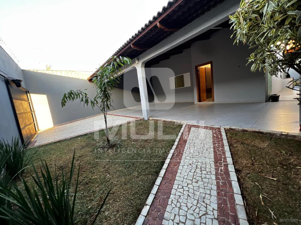 Casa, 3 quartos, 180 m² - Foto 2