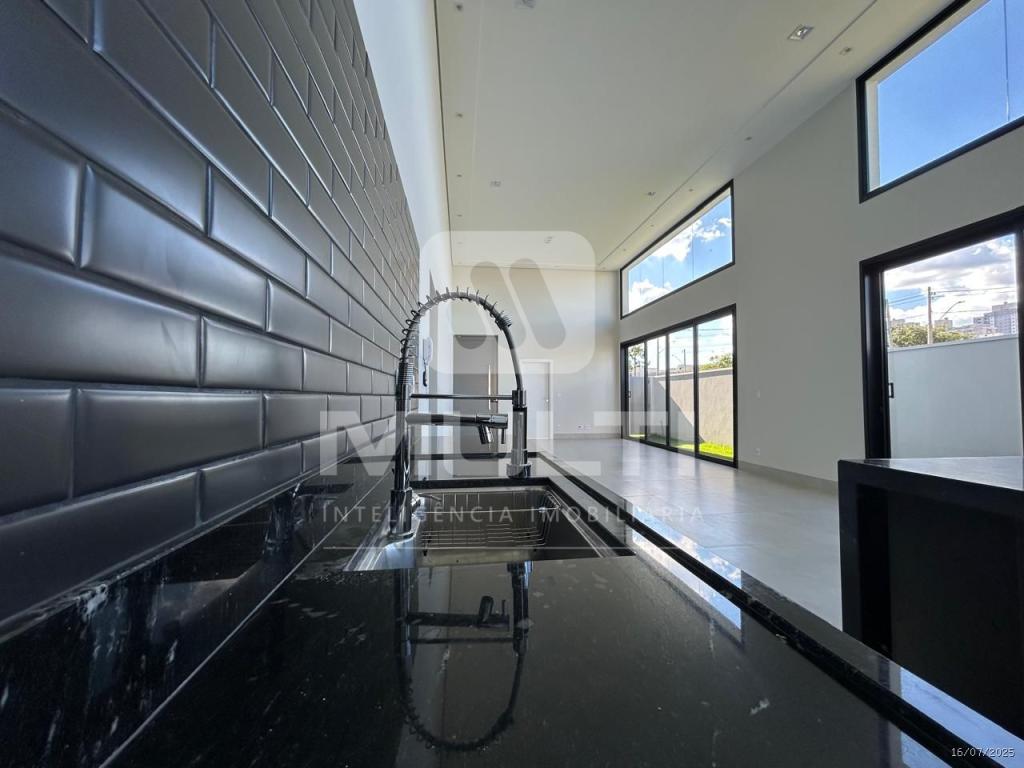 Casa de Condomínio à venda com 3 quartos, 220m² - Foto 18