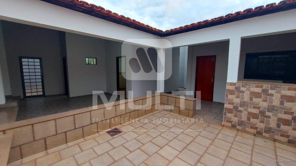 Casa, 3 quartos, 165 m² - Foto 1