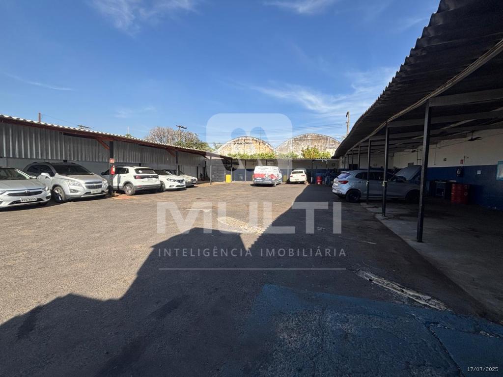 Loteamento e Condomínio - Foto 3