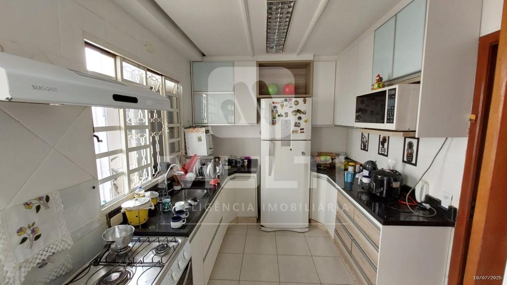 Casa, 3 quartos, 236 m² - Foto 11