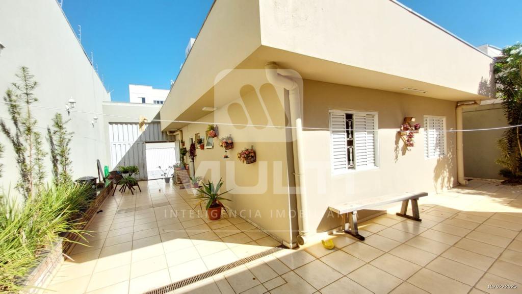 Casa, 3 quartos, 236 m² - Foto 17