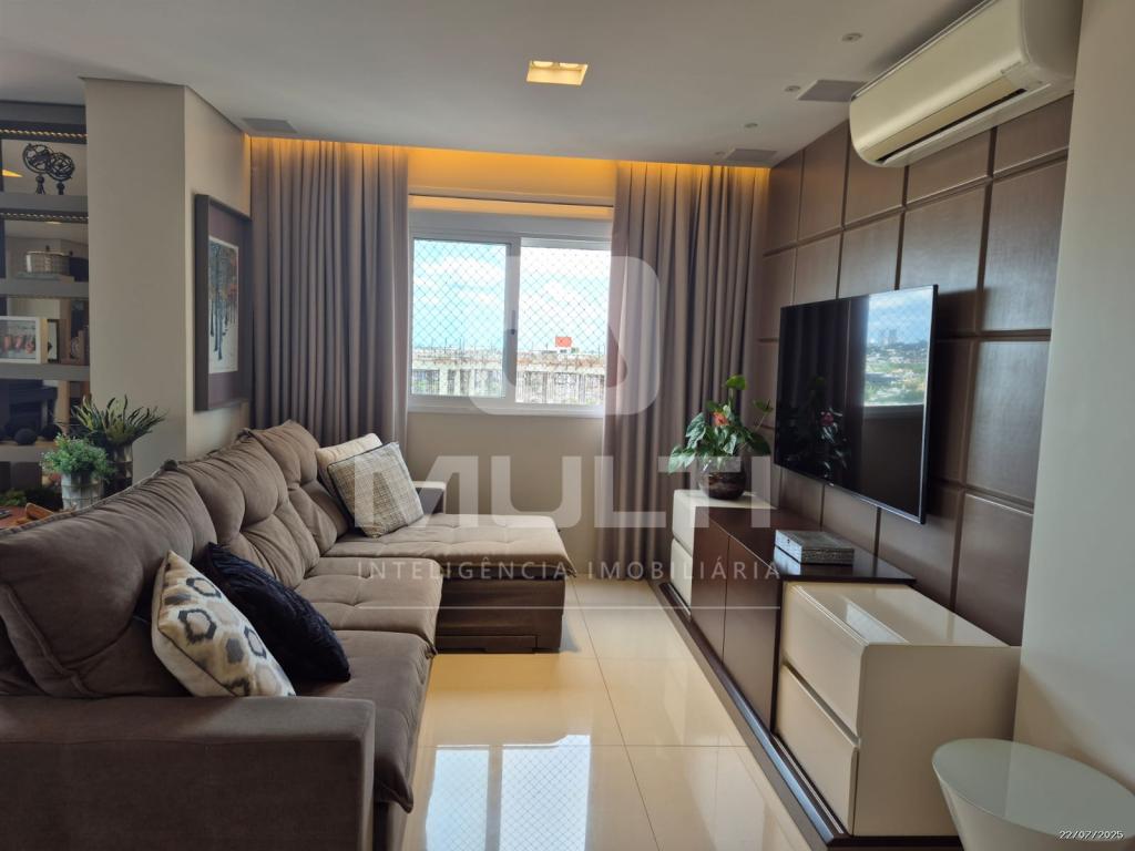 Apartamento à venda com 3 quartos, 200m² - Foto 1