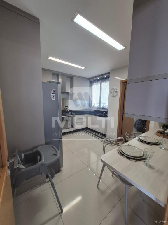 Apartamento à venda com 3 quartos, 200m² - Foto 20