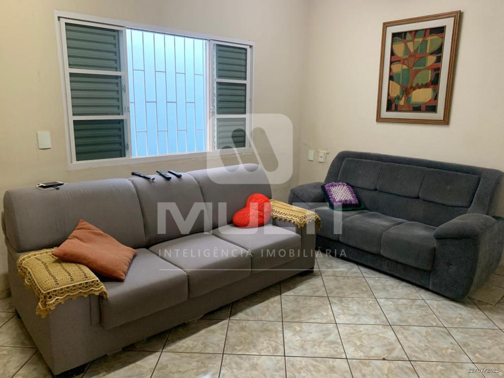 Casa, 4 quartos, 132 m² - Foto 1