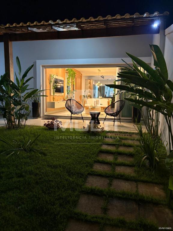 Casa, 3 quartos, 200 m² - Foto 1