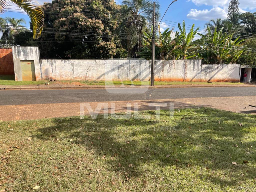 Terreno à venda com 1 quarto, 1m² - Foto 1