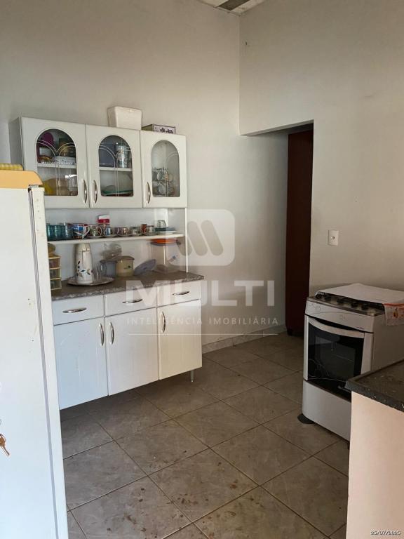 Casa à venda com 3 quartos, 137m² - Foto 14