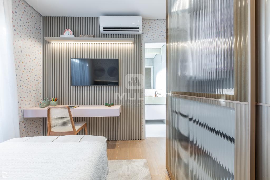 Apartamento à venda com 3 quartos, 161m² - Foto 9