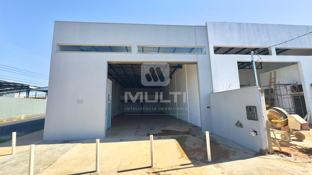 Casa, 1 quarto, 310 m² - Foto 1