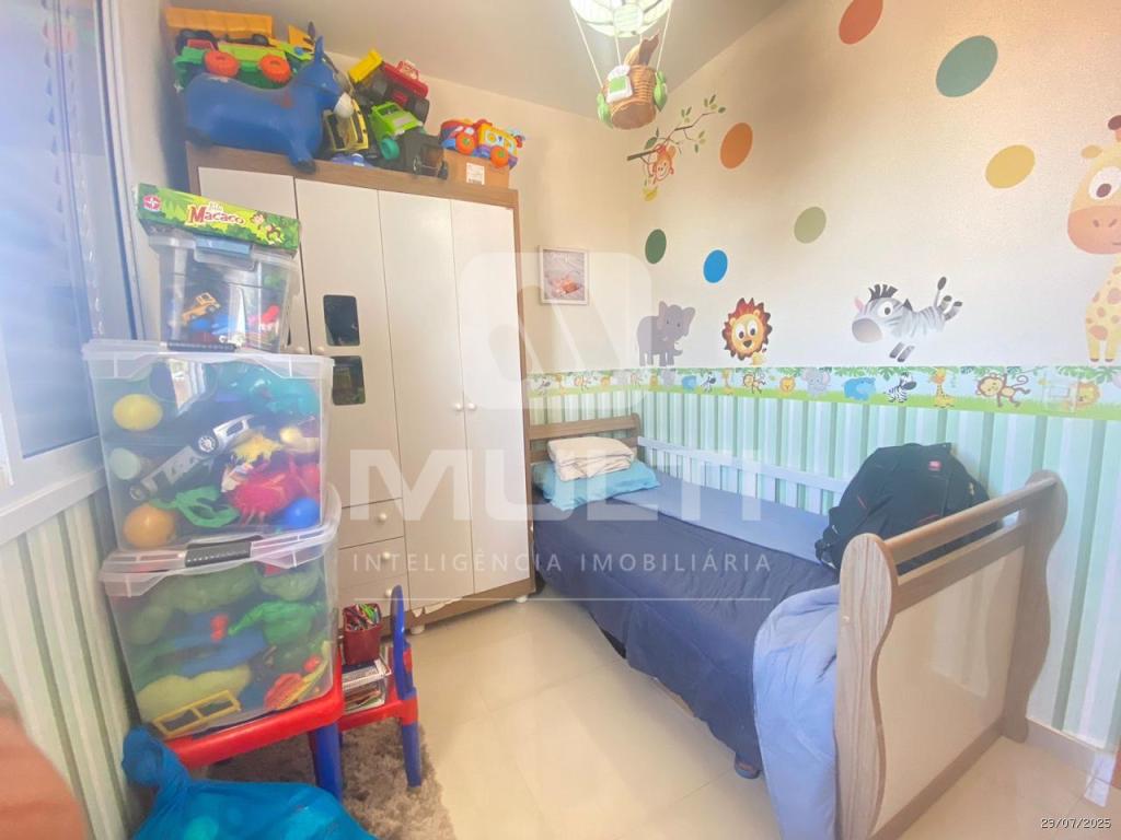 Apartamento à venda com 2 quartos, 62m² - Foto 11