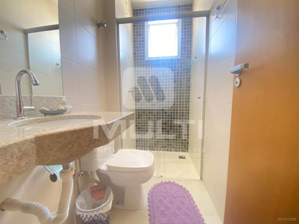 Apartamento à venda com 2 quartos, 62m² - Foto 13