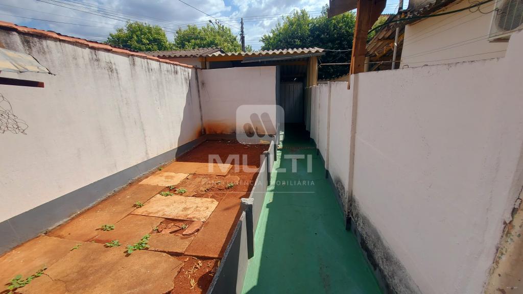 Casa, 2 quartos, 219 m² - Foto 23