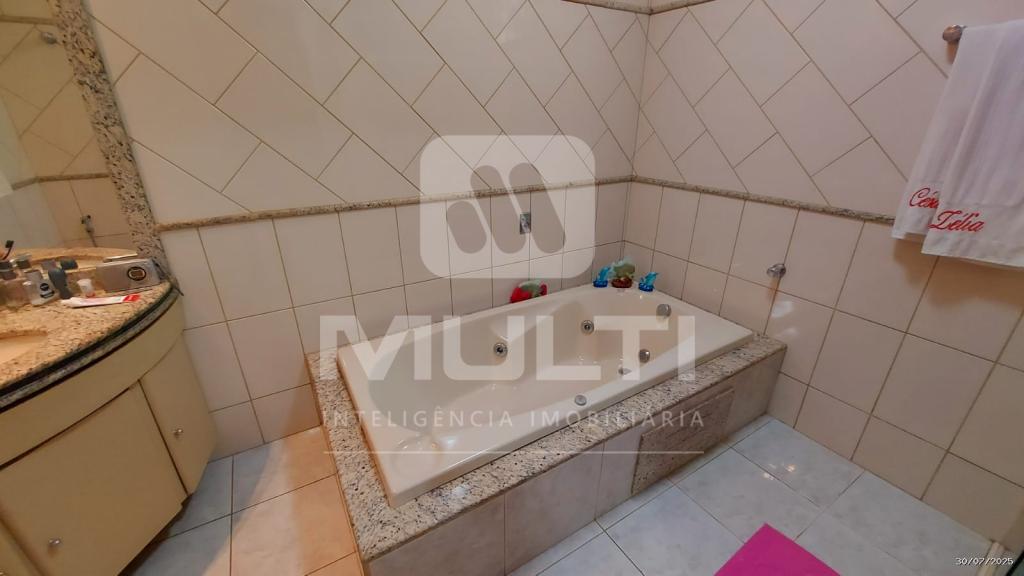 Casa, 3 quartos, 225 m² - Foto 17