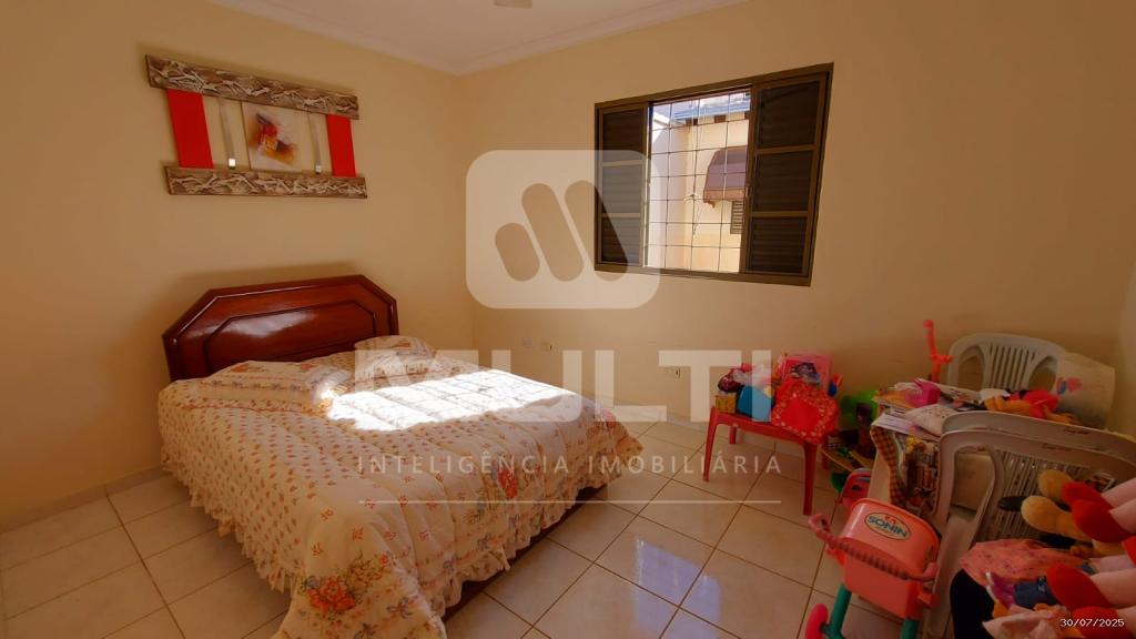 Casa, 3 quartos, 225 m² - Foto 20