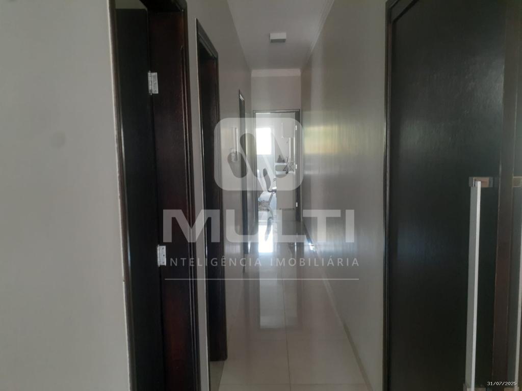 Casa, 3 quartos, 250 m² - Foto 3