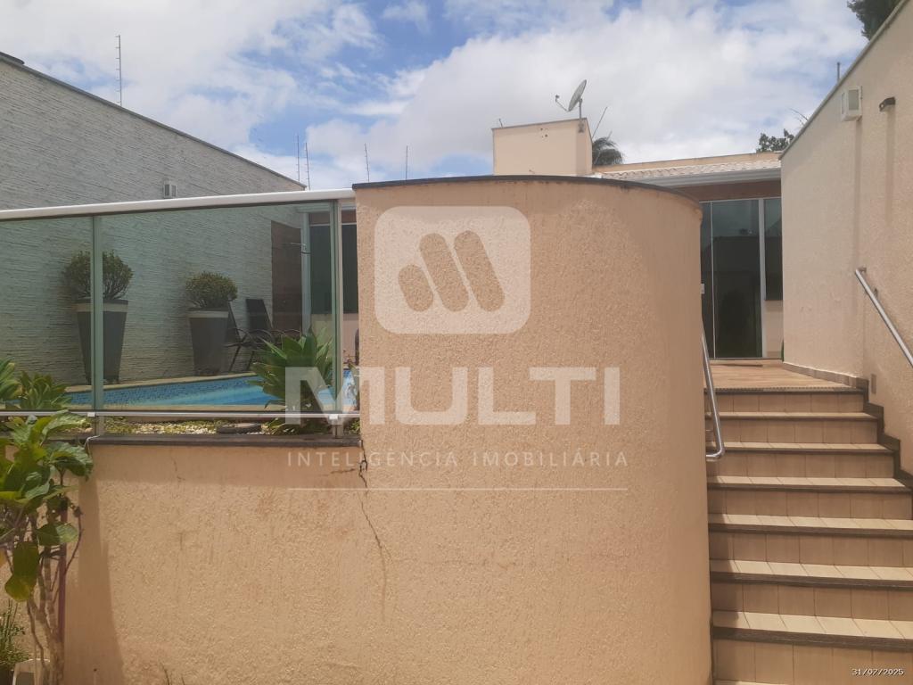 Casa, 3 quartos, 250 m² - Foto 13