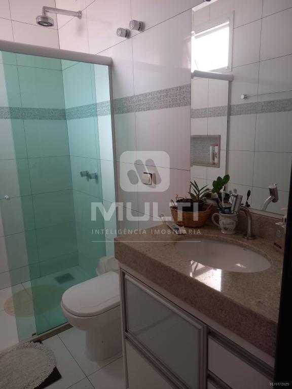 Casa, 3 quartos, 250 m² - Foto 20