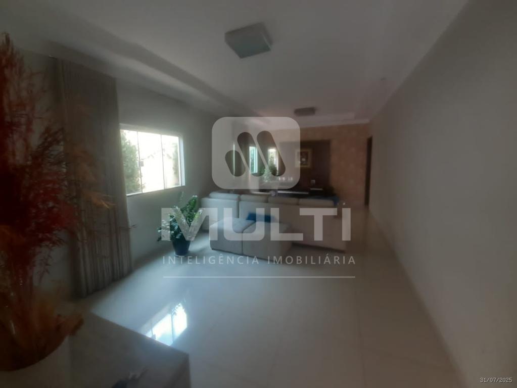 Casa, 3 quartos, 250 m² - Foto 37