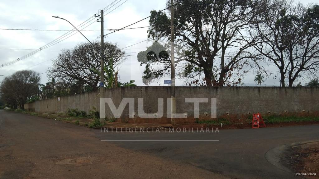 Loteamento e Condomínio - Foto 7