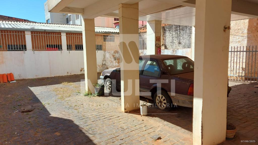 Prédio Inteiro à venda com 3 quartos, 510m² - Foto 6