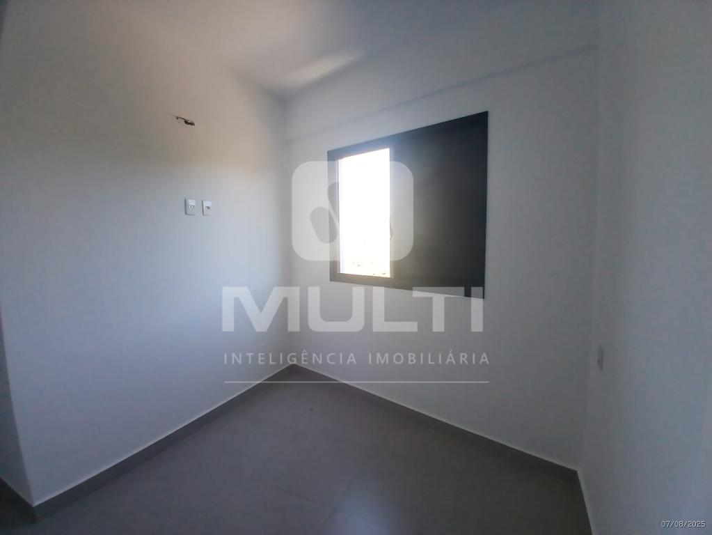 Apartamento à venda com 2 quartos, 60m² - Foto 18