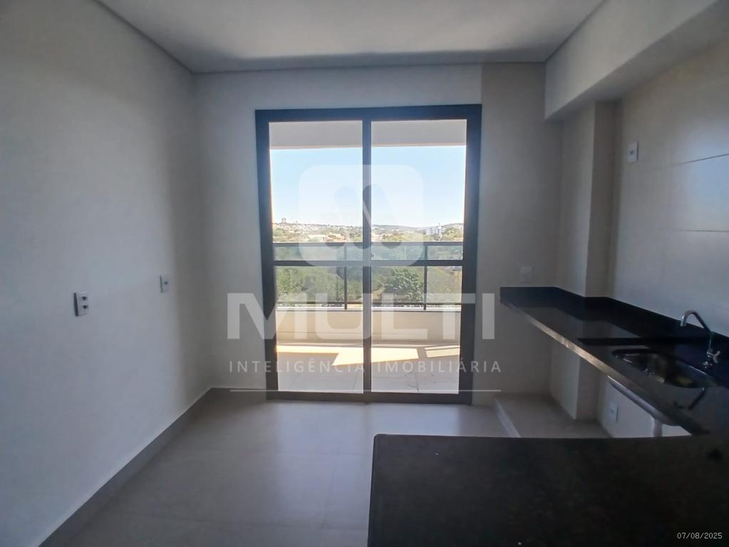 Apartamento à venda com 2 quartos, 63m² - Foto 11