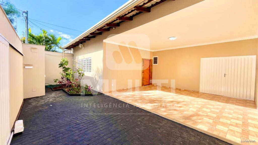 Casa, 4 quartos, 220 m² - Foto 1