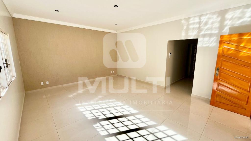 Casa, 4 quartos, 220 m² - Foto 4