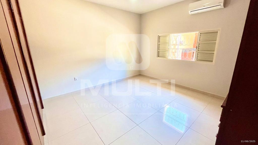 Casa, 4 quartos, 220 m² - Foto 12
