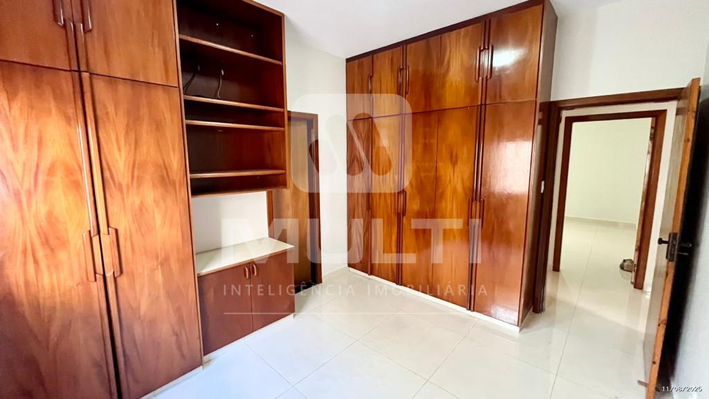 Casa, 4 quartos, 220 m² - Foto 16