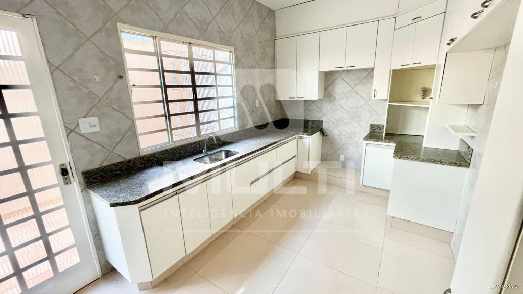 Casa, 4 quartos, 220 m² - Foto 25