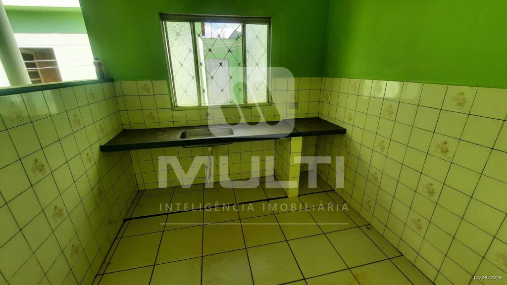 Casa, 3 quartos, 200 m² - Foto 2