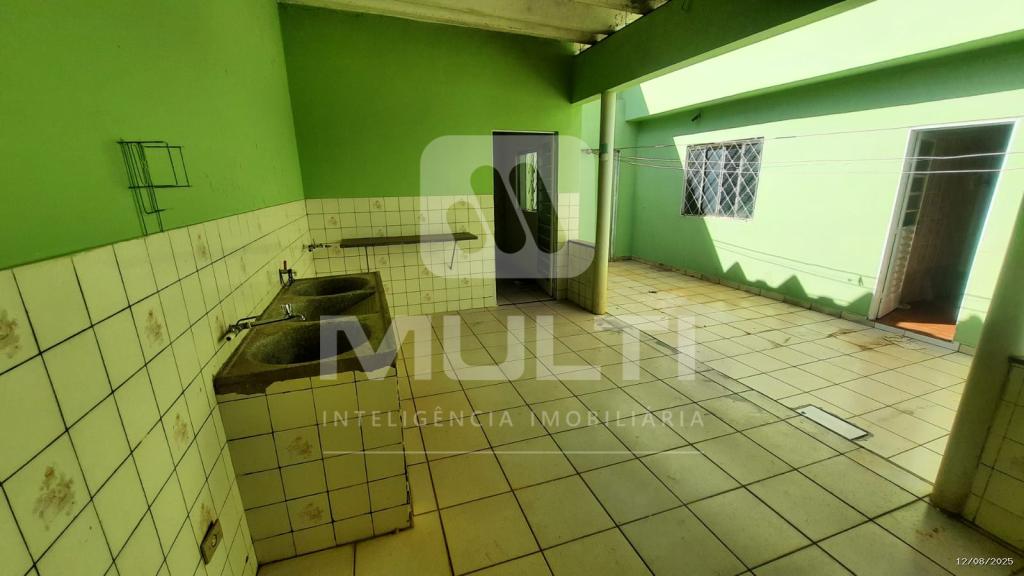 Casa, 3 quartos, 200 m² - Foto 3