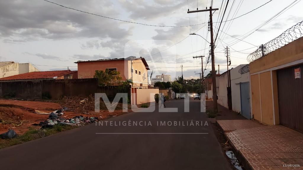 Terreno à venda com 1 quarto, 1m² - Foto 2