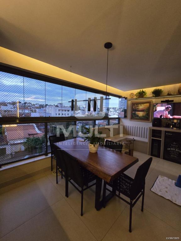 Apartamento à venda com 3 quartos, 120m² - Foto 7