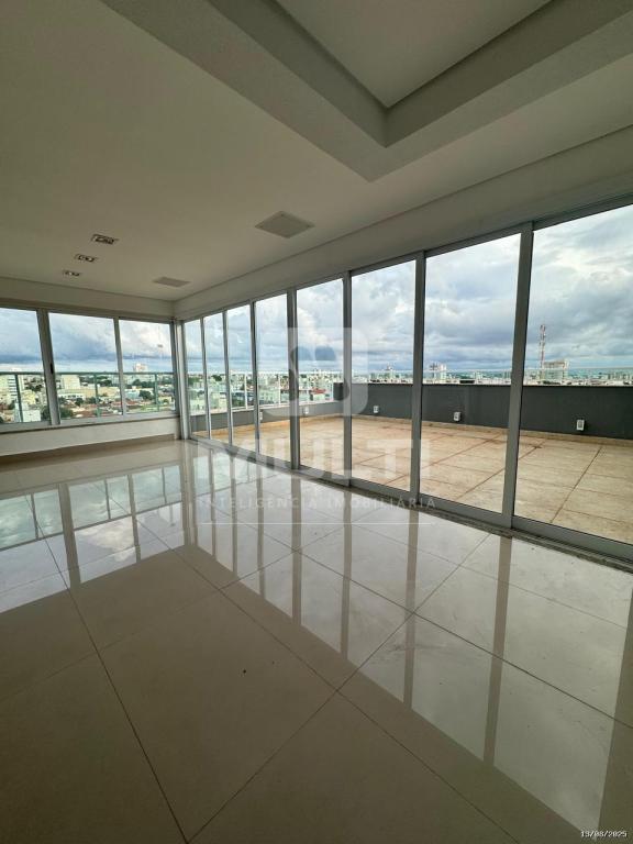 Cobertura à venda com 3 quartos, 207m² - Foto 1