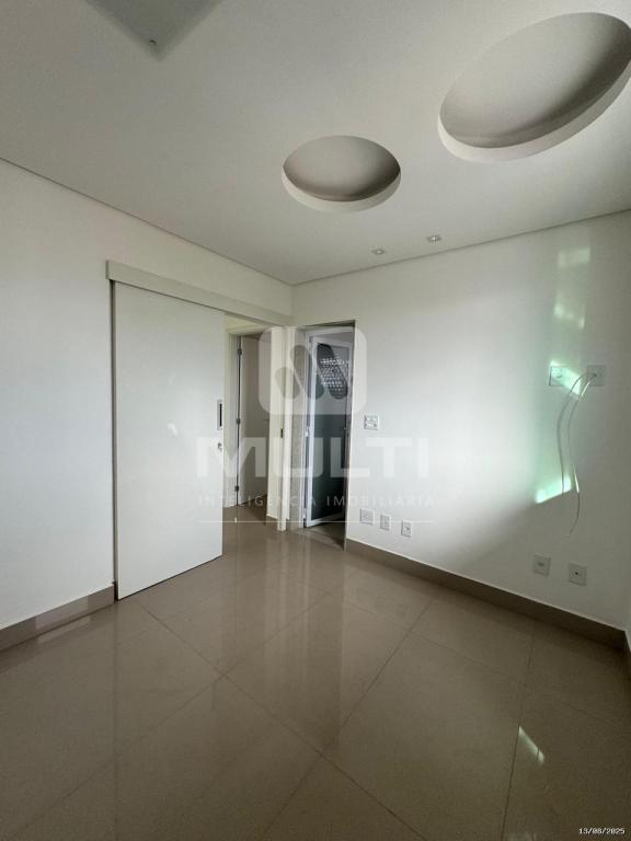 Cobertura à venda com 3 quartos, 207m² - Foto 4