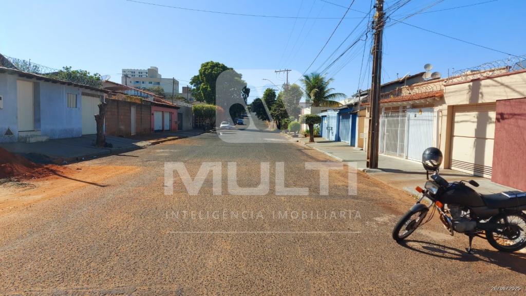 Terreno, 300 m² - Foto 1