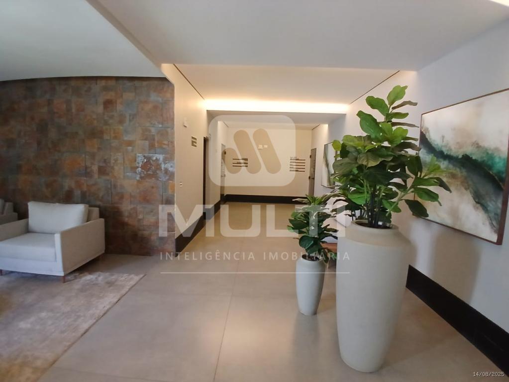 Cobertura à venda com 4 quartos, 330m² - Foto 2