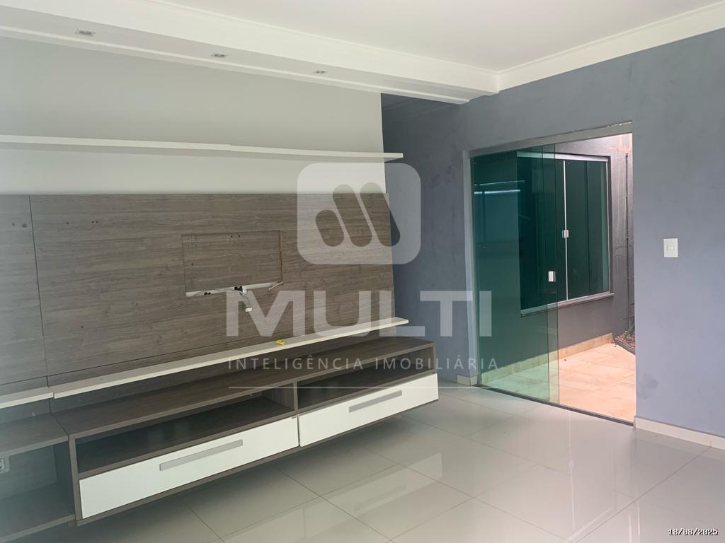 Casa de Condomínio à venda com 3 quartos, 130m² - Foto 1