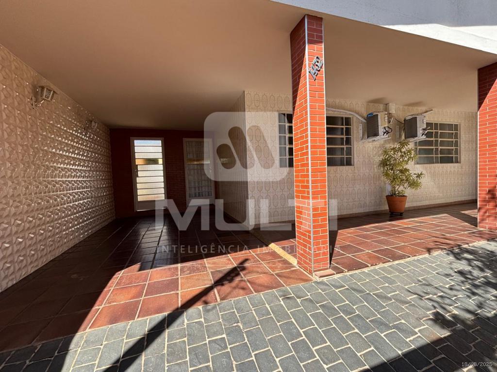 Casa, 3 quartos, 115 m² - Foto 1