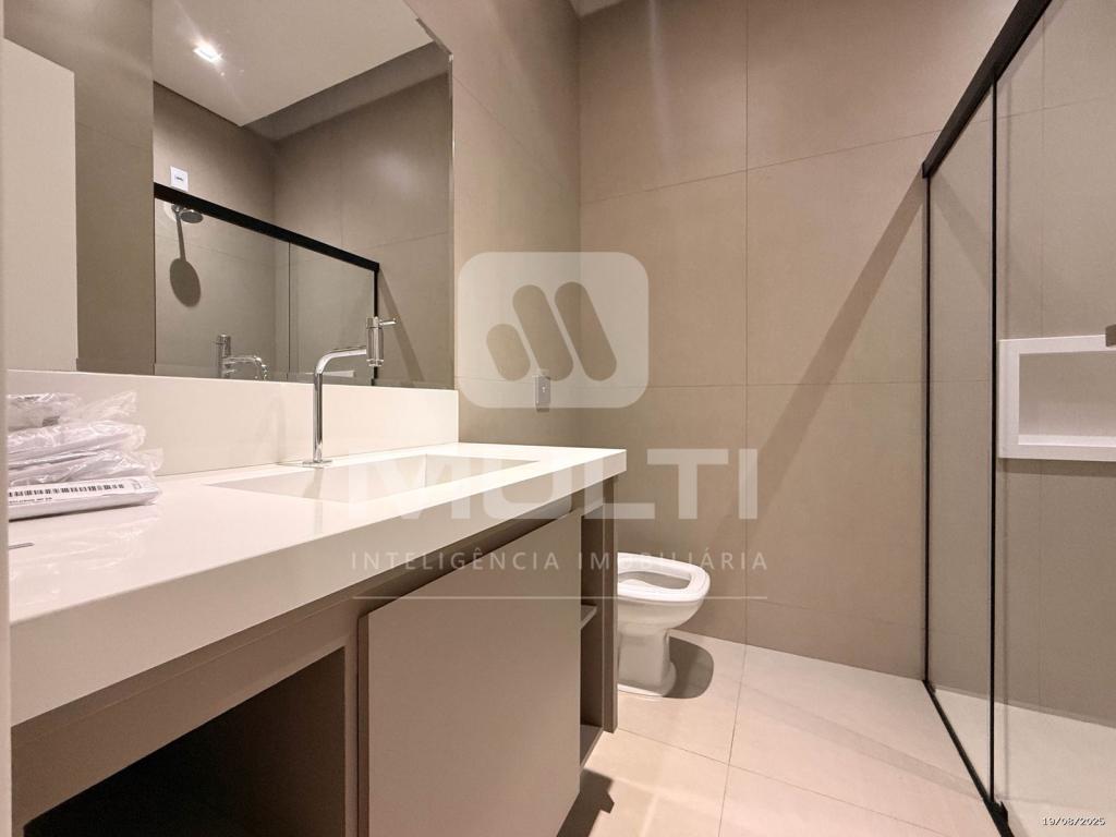 Casa de Condomínio à venda com 4 quartos, 215m² - Foto 10
