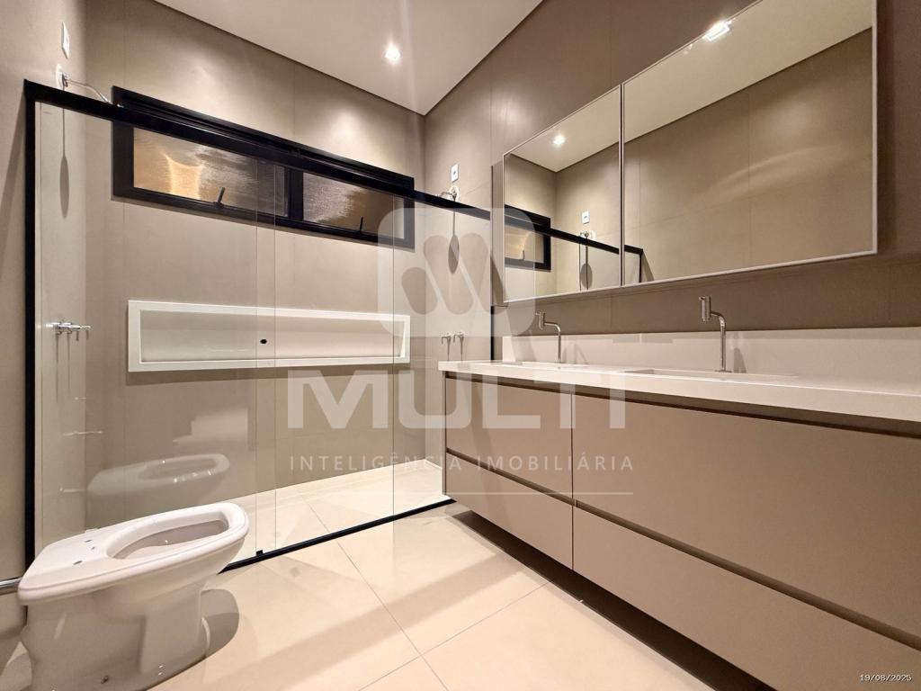 Casa de Condomínio à venda com 4 quartos, 215m² - Foto 15