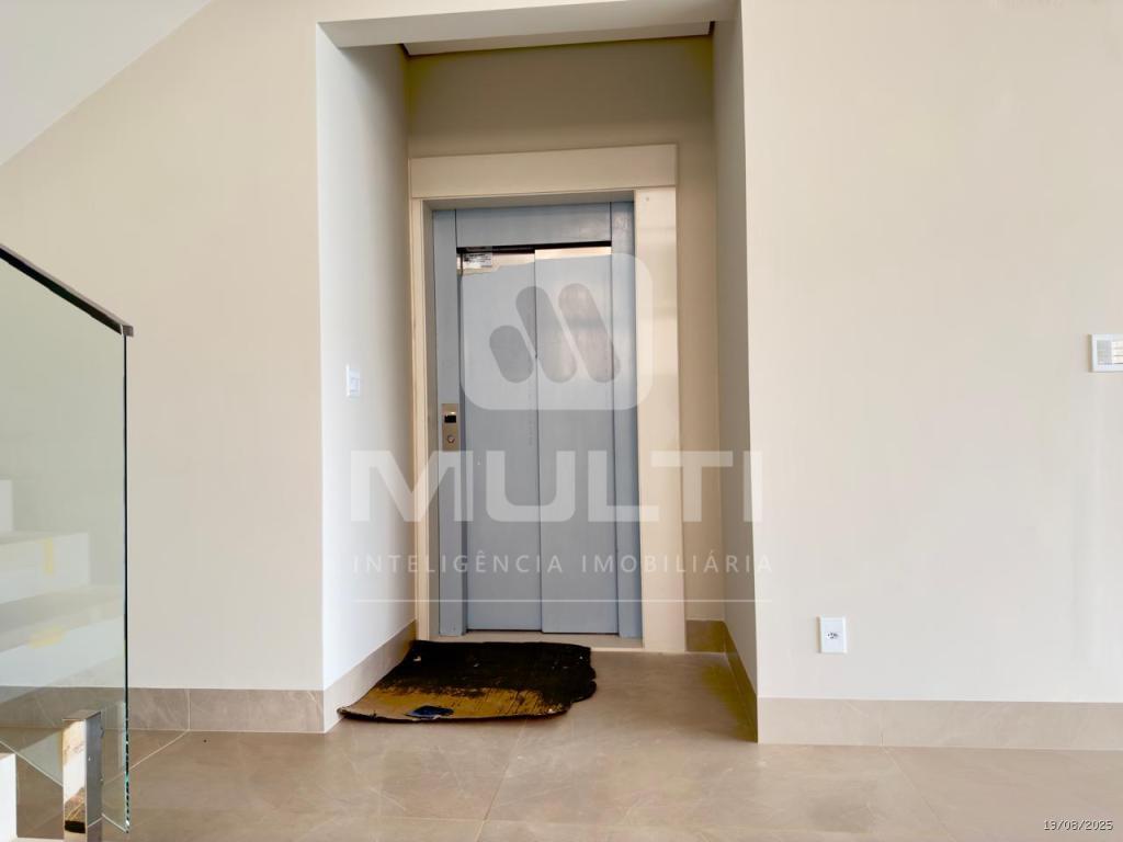 Casa de Condomínio à venda com 4 quartos, 465m² - Foto 7