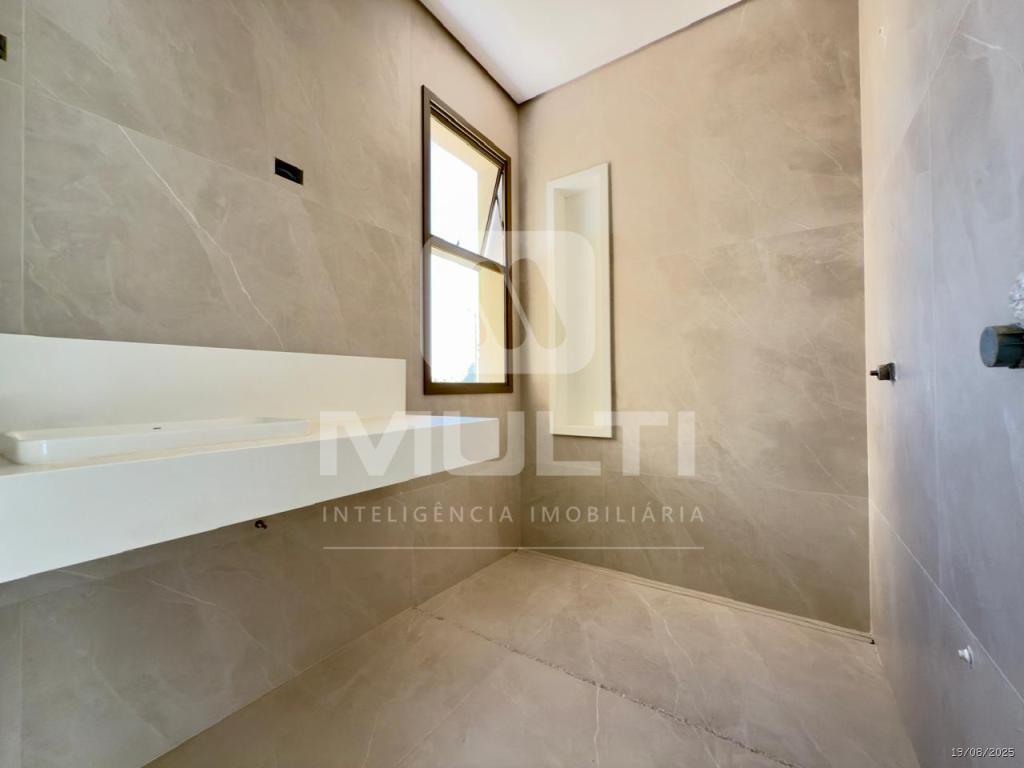 Casa de Condomínio à venda com 4 quartos, 465m² - Foto 18